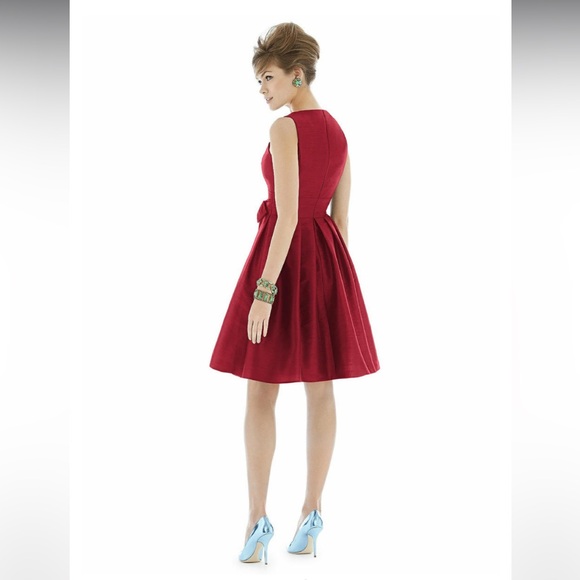 Alfred Sung - D666 V Neck Short Bridesmaid Dress - Picture 2 of 6